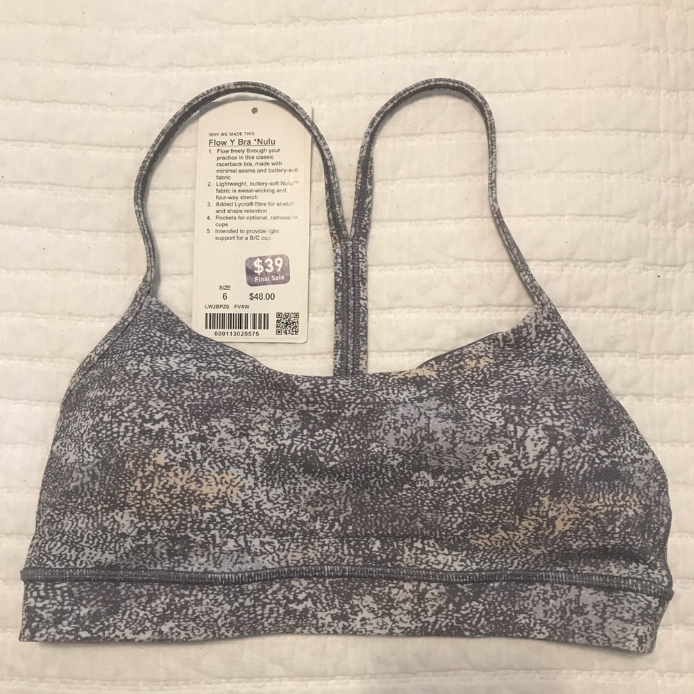 Lululemon Flow Y bra *nulu size 6